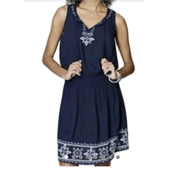 J. Jill Dresses & Skirts - J. Jill Navy Blue Sleeveless Dress with White Embroidery